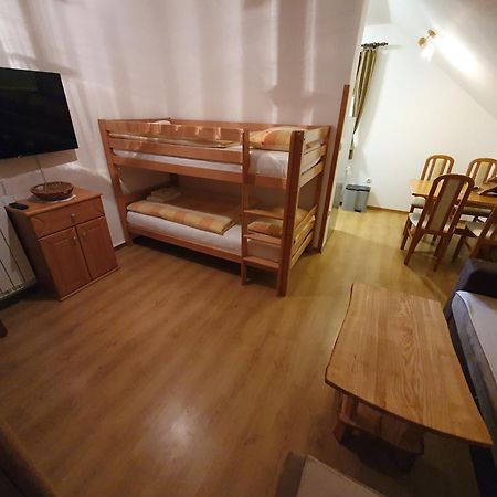 Miskar Rooms Cerknica Værelse billede